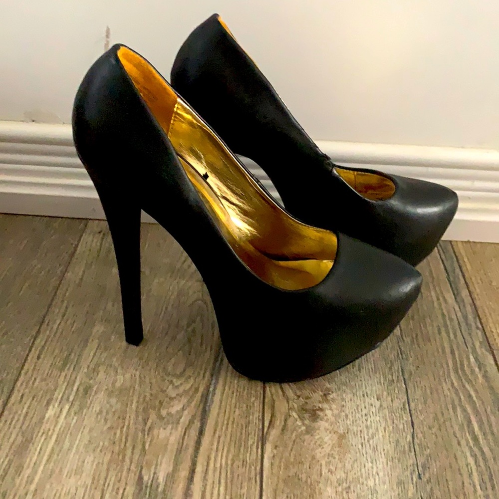 Black heels
